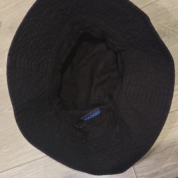 Baggu Bucket Hat- Black - Picture 4 of 4